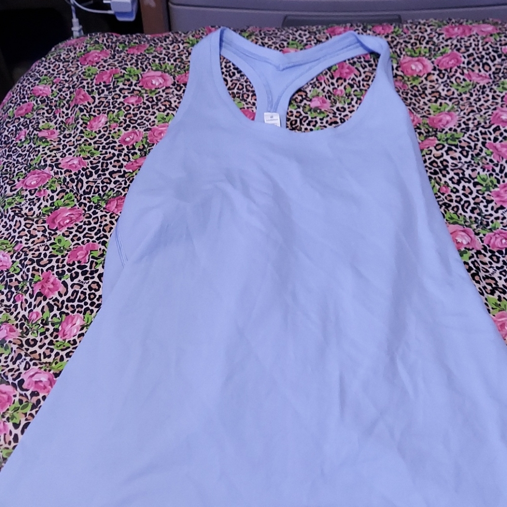 Lululemon tank top